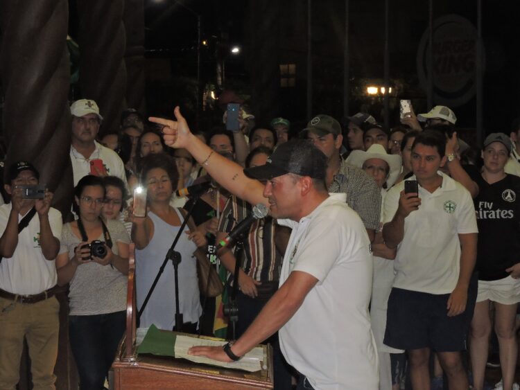 Luis Fernando Camacho.