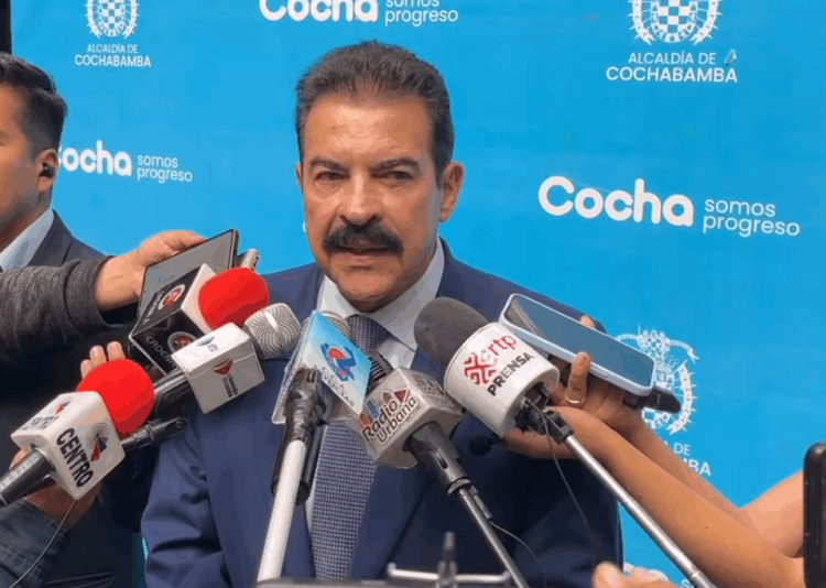 El alcalde de Cochabamba, Manfred Reyes Villa.