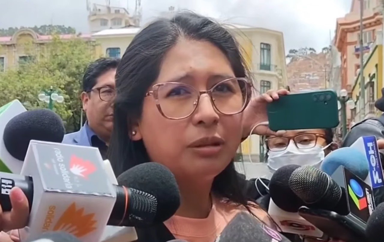Morena asegura que cumplió con todos los requisitos - La Razón