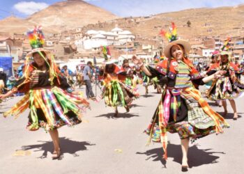 Bailarinas de tinku,