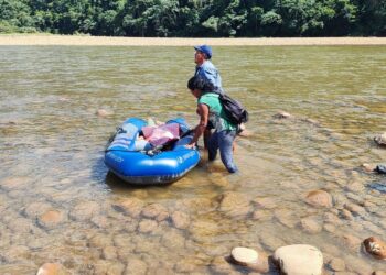 Los cuerpos de los hombres arrastrados por el río Ichilo fueron encontrado.