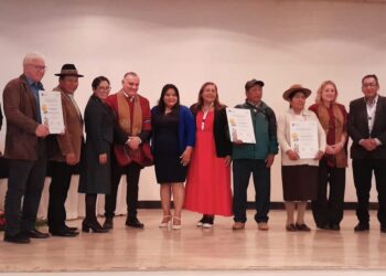 Algunos alcaldes con representantes de la FAM y Unicef.