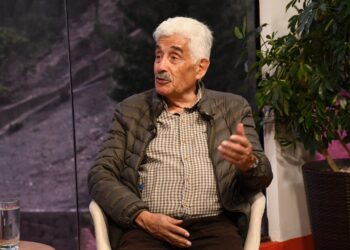 El historiador e investigador Fernando Cajías en el programa Piedra, papel y tinta de La Razón.