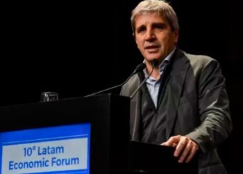 luis_caputo.jpg