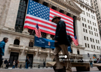 wall_street.jpg