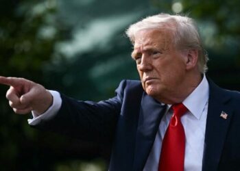Trump insiste para que China acepte sus aranceles