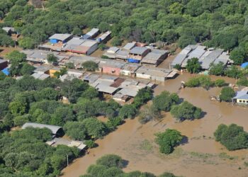 El Viceministerio de Defensa Civil realizó el sobrevuelo en las regiones afectadas por las lluvias.