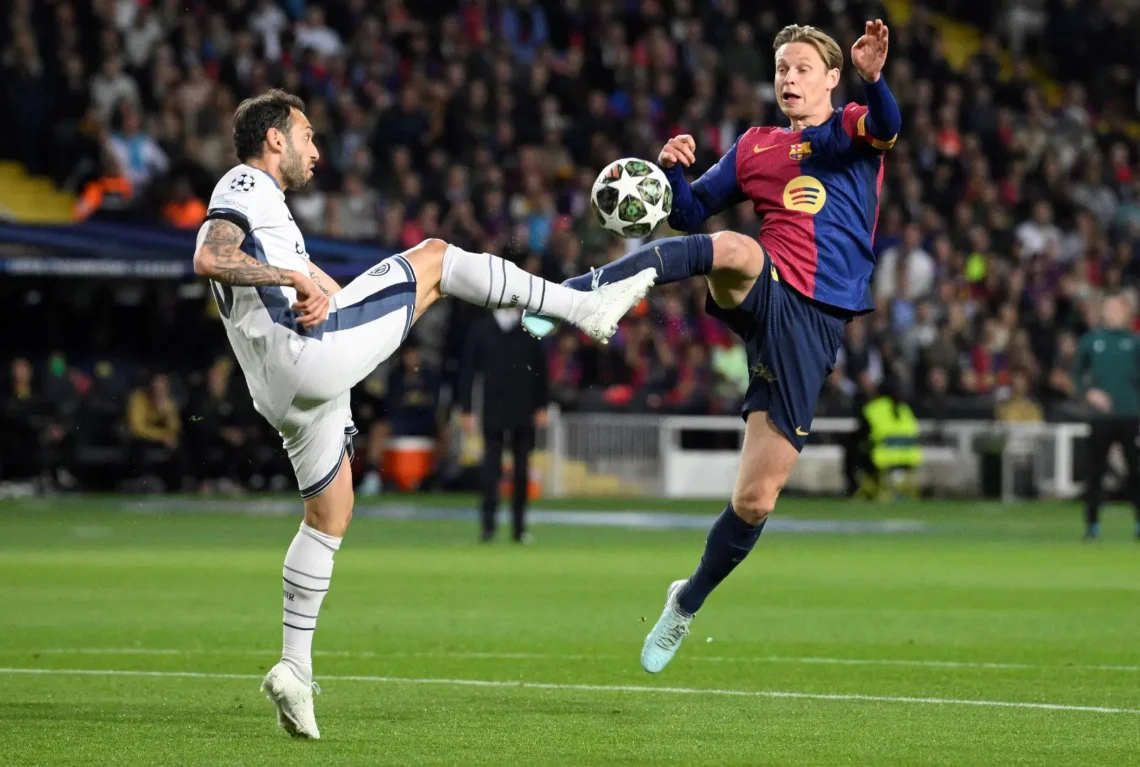 Una incidencia del Barcelona e Internacional italiano por la Liga de Campeones
(AFP).