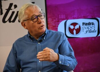 Alberto Bonadona en entrevista en Piedra, Papel y Tinta