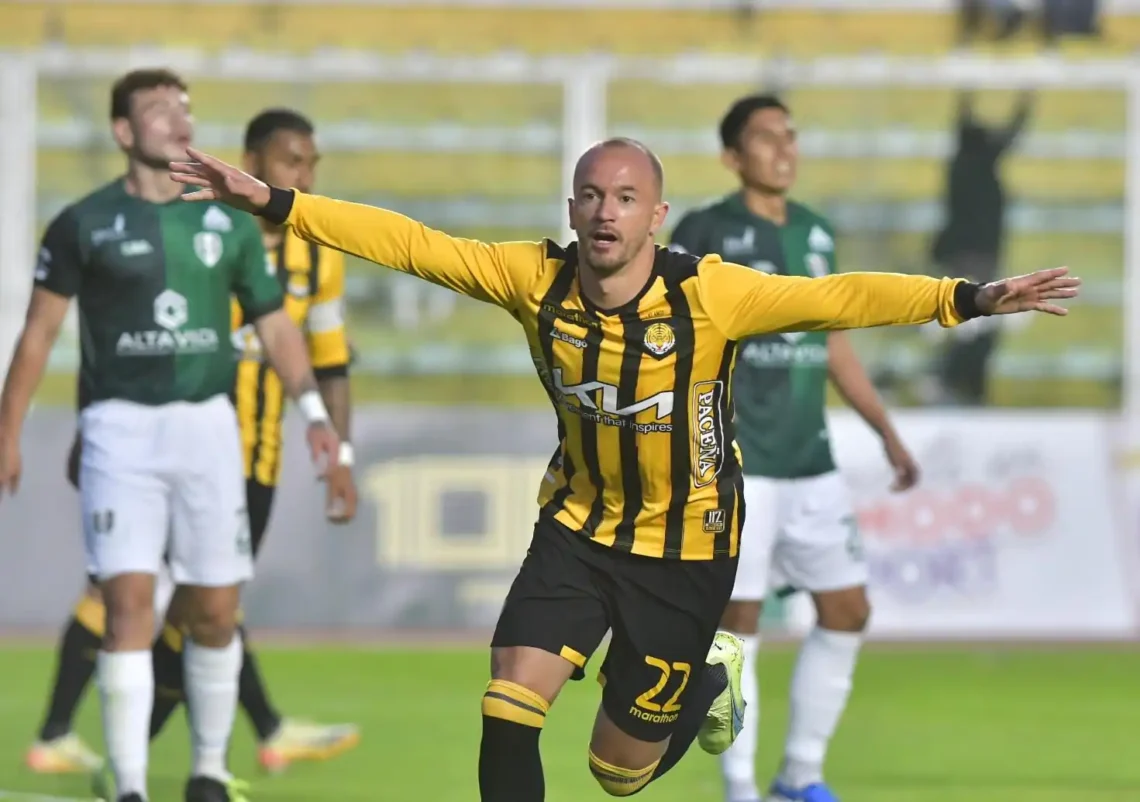 El atacante paraguayo Juan Sinforiano Godoy. (APG)