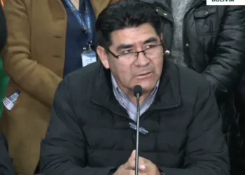 El Ministro de Educación anuncia el fin de las protestas de los maestros: Foto: Ministerio de Educación.