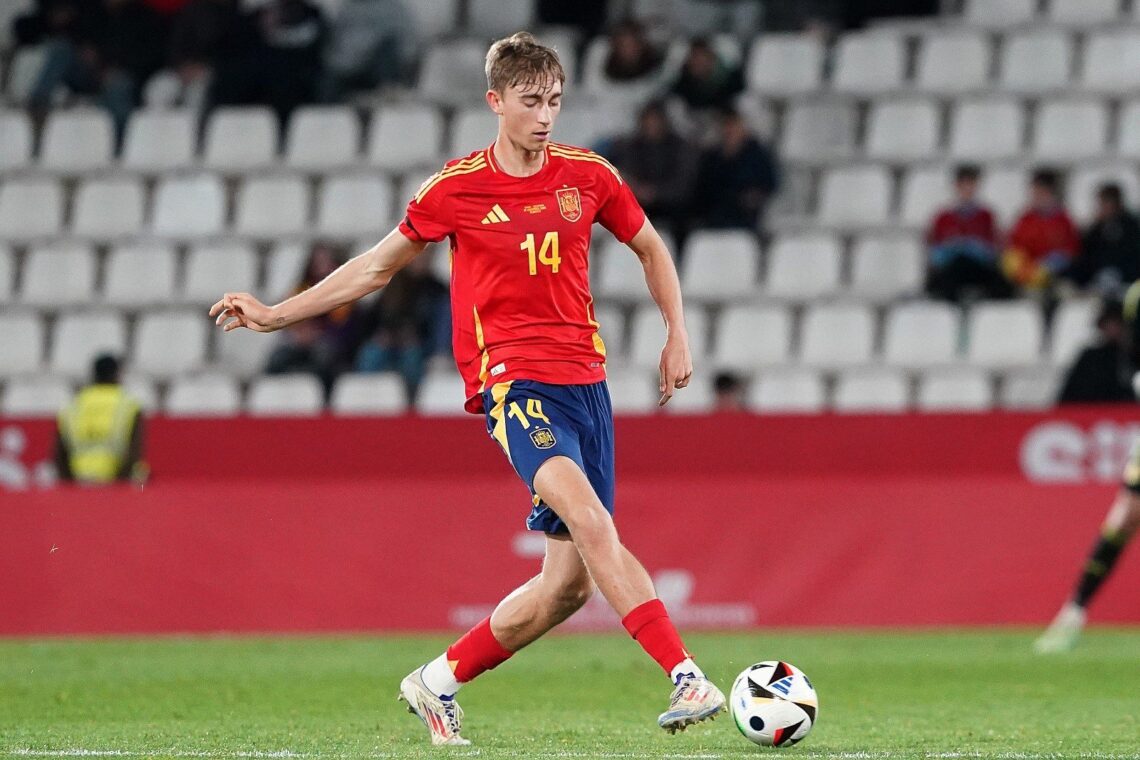 Dean Huijsen con las selecciones menores de España.