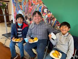 Los padres trabajadores tendrán asueto por el Día del Padre.