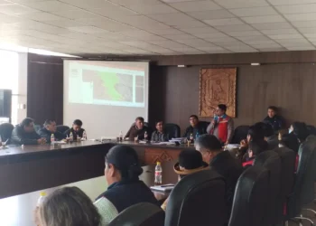 Reunión interinstitucional en la Alcaldía de El Alto. FOTO: GAMEA