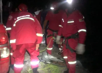 El personal de Bomberos acudió al lugar. Foto: RRSS.
