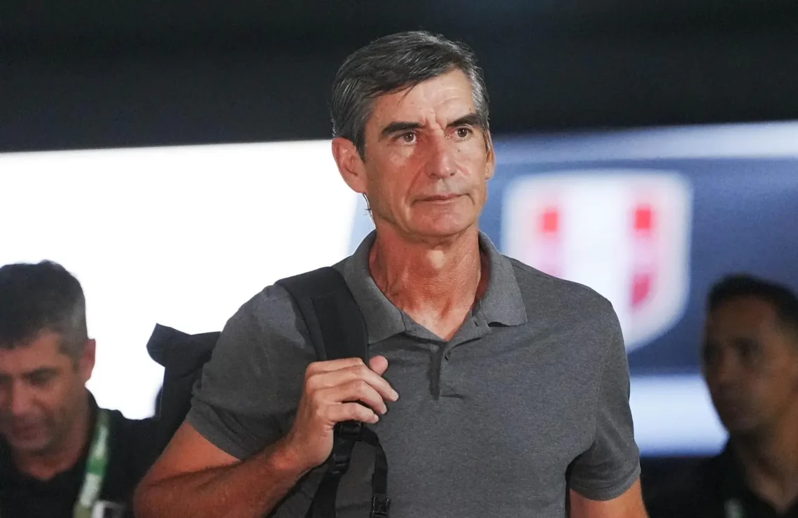 Óscar Ibáñez, DT de Perú