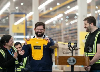 Gabriel Boric se convirtió en papá/RRSS Gabriel Boric