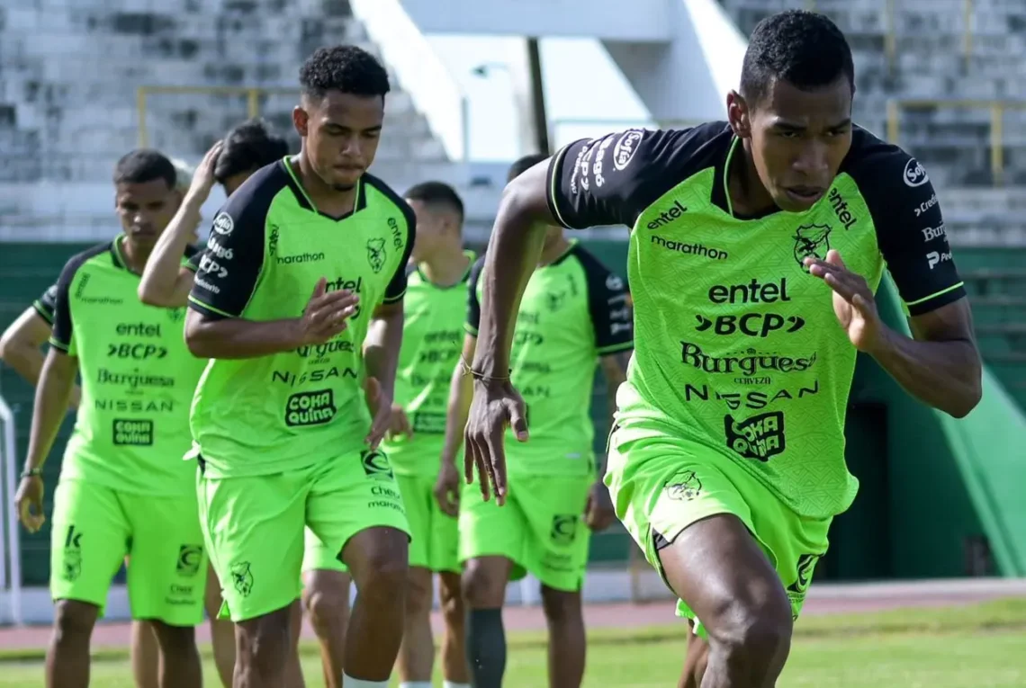 Moisés Paniagua y Diego Medina en pleno entrenamiento (FBF)