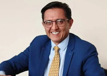 Pavel Aracena, Ingeniero orureño, candidato a la presidencia de la  alianza Libertad y Progreso - ADN