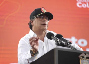 Petro busca un acuerdo con el Clan del Golfo/RRSSPetro