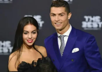 Georgina Rodríguez y el astro portugués Cristiano Ronaldo, una pareja mediática (AFP).