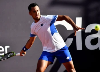 El tenista beniano Hugo Dellien en plenom partido
