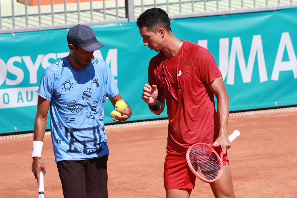 Boris Arias y Murkel Dellien en el partido de este sábado.