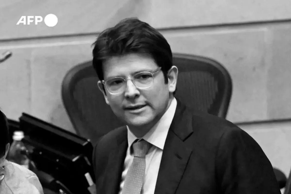 Condenan a 22 años de prisión a un acusado de asesinar a Miguel Uribe