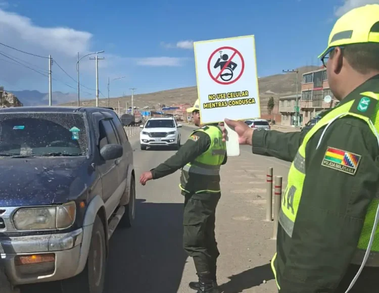 Los uniformados realizaban un control de rutina/Policía Boliviana
