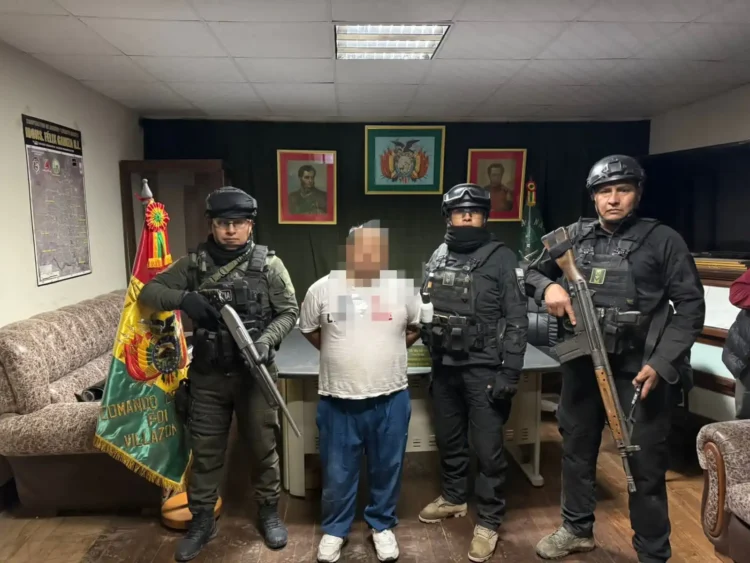 Fiscalía de Villazón entrega a prófugo de triple feminicidio en Argentina. FOTO: FGE