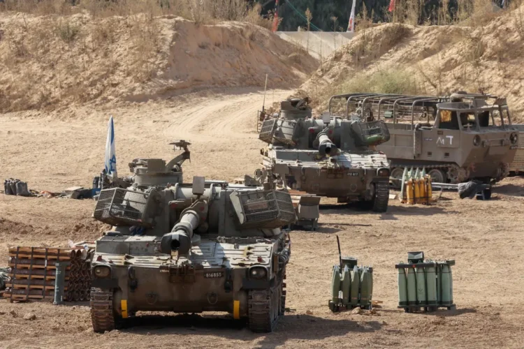 Israel sigue movilizando tropas en la ciudad de Gaza/AFP