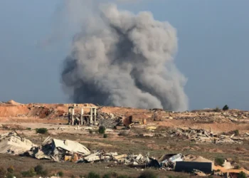 Israel no deja de bombardear la ya destruida ciudad de Gaza/AFP