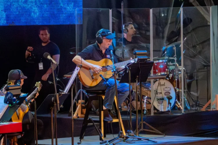 Silvio Rodríguez en su presentación en la Universidad de La Habana/AFP