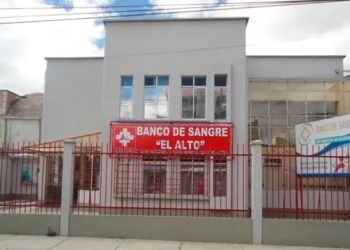 Frontis del Banco de Sangre en la zona Ciudad Satélite de El Alto. FOTO: GAMEA