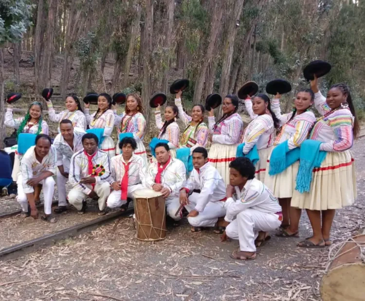 El Movimiento Cultural Saya Afroboliviano MOCUSABOL cumple 37 años/MOCUSABOL