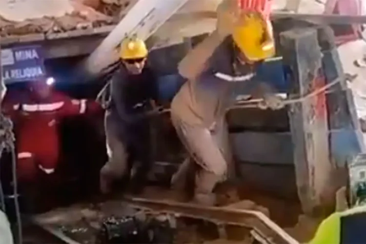 mineros_colombia.jpg