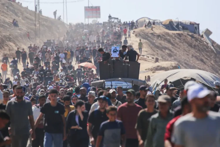 Los palestinos regresan a casa/AFP