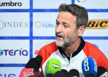 El seleccionador de Panamá, Thomas Christiansen, durante la conferencia de prensa previa al partido contra El Salvador. (FOTO: AFP)
