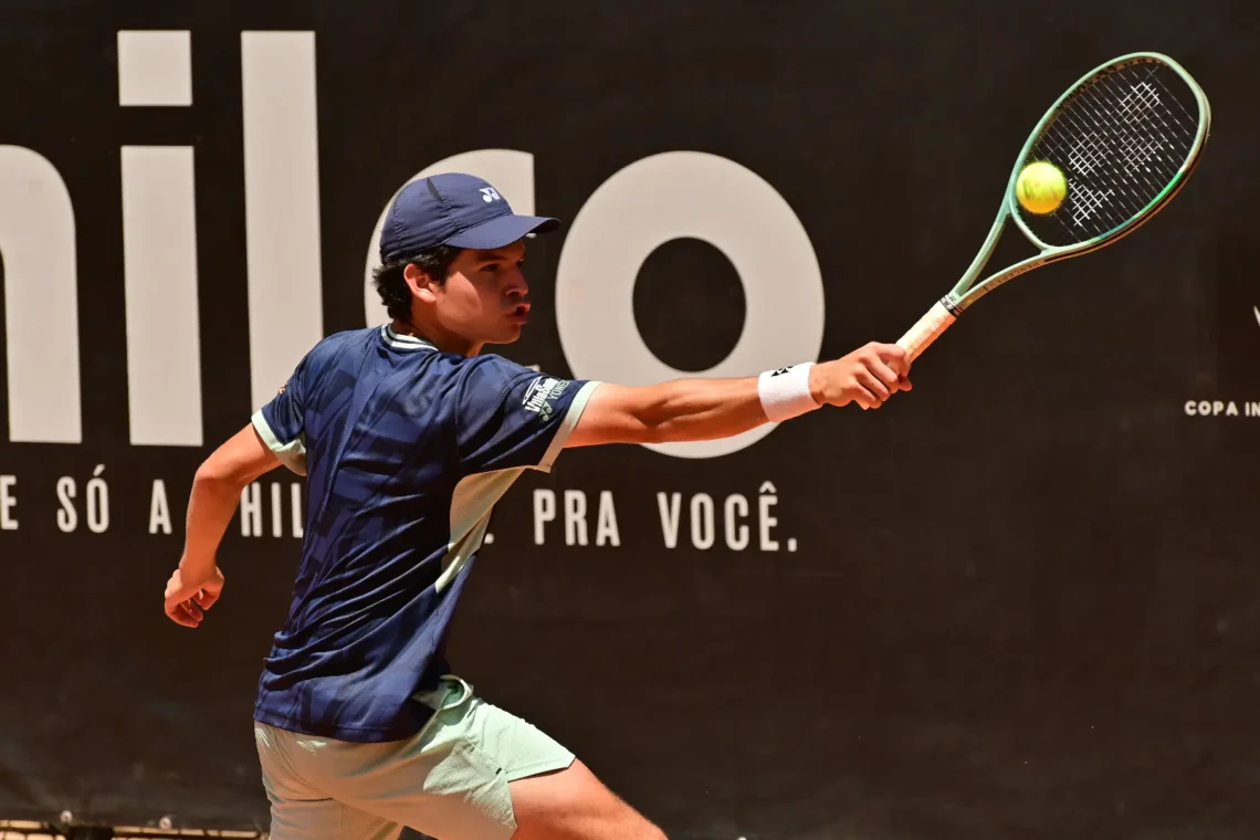 Juan Carlos Prado en plena competencia internacional (Instituto Sports)