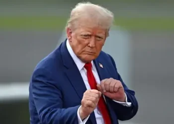 trump_armas.jpg