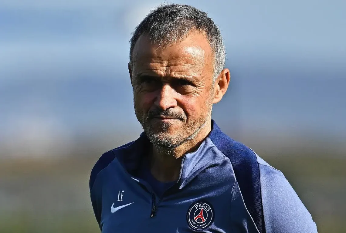 Luis Enrique en el último entrenamiento del PSG. (FOTO: PSG - Paris Saint-Germain)