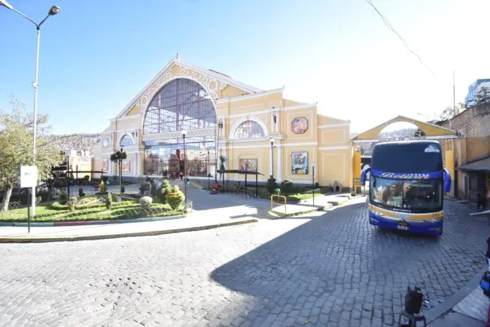 La Terminal de La Paz atenderá con normalidad en el feriado. Foto: GAMLP