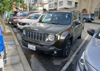 El servicio de parqueos tarifados. FOTO: GAMLP