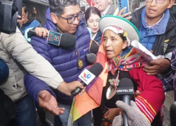 La exdiputada Lidia Patty es conducida a la Fiscalía tras su aprehensión (Foto: APG)