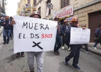 Protesta de la COB en La Paz.
Foto: APG