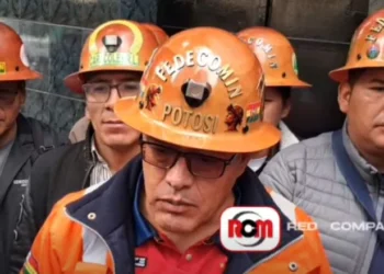 Fedeomin advierte con hacer "volar" al gabinete. Foto: Radio Compañera.