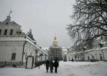 Un ataque con drones y misiles rusos dañó partes de la Laura de las Cuevas de Kiev/AFP