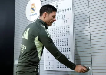 Real Madrid despide a su técnico Xabi Alonso. (FOTO: AFP)