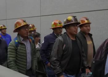 Cooperativistas mineros abandonaron la reunión con el Gobierno. Foto: APG.