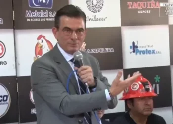 El presidente Rodrigo Paz Pereira en el aniversario de la COD de Cochabamba. Foto: Captura Bolivia Tv.